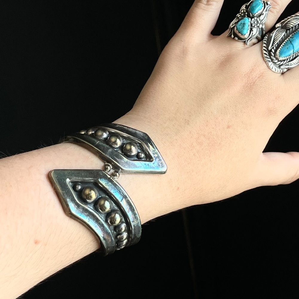 Vintage Sterling  Mid Century Modern Hinged Taxco Clamp Bracelet Cuff
